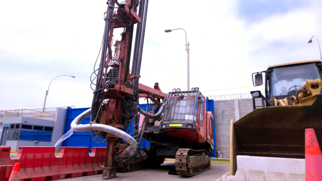Perforadora SANDVIK DX800