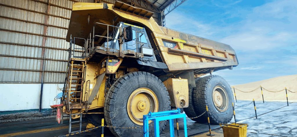 Camión fuera de carretera Caterpillar 785D